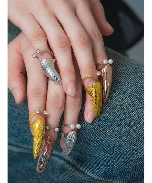 O1Jewerly(オーワンジュエリー)の「【O1jewelry オーワンジュエリー】 レディースリング シルバー925 淡水パール ファランジリング ネイルリング(リング・レディース・シルバー・M/L)」の8枚目の写真