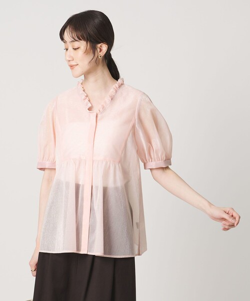 UNITED ARROWS(ユナイテッドアローズ)の「LINEAESSE Vネック パフブラウス ‐ウォッシャブル‐(シャツ/ブラウス・レディース・ネイビー/ライトピンク/その他7・FREE)」の3枚目の写真