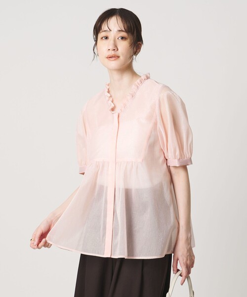 UNITED ARROWS(ユナイテッドアローズ)の「LINEAESSE Vネック パフブラウス ‐ウォッシャブル‐(シャツ/ブラウス・レディース・ネイビー/ライトピンク/その他7・FREE)」の7枚目の写真