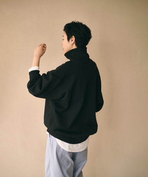 kha:ki(カーキ)の「「KHA:KI / カーキ」HIGH NECK SWEAT SHIRT(Tシャツ/カットソー・レディース・ピンク/ブラウン/アッシュグレー/ブラック・FREE)」の14枚目の写真