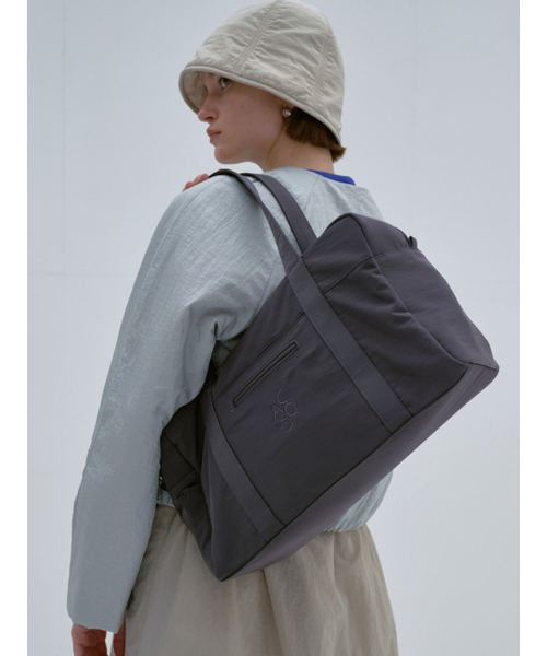 ACOC(アコック)の「Lip Large Boston Bag_Charcoal(ボストンバッグ・レディース・その他・FREE)」の1枚目の写真