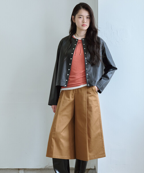 COMME CA ISM（コムサイズム）の「キュロットパンツ（その他パンツ・レディース・キャメル/ネイビー・LARGE/MEDIUM）」の3枚目の写真