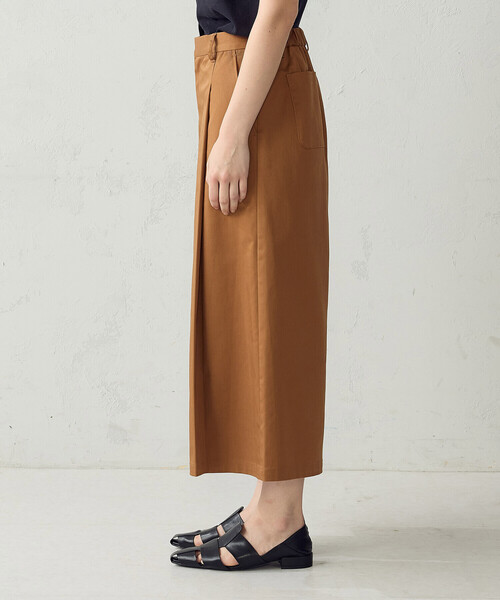 COMME CA ISM（コムサイズム）の「キュロットパンツ（その他パンツ・レディース・キャメル/ネイビー・LARGE/MEDIUM）」の18枚目の写真