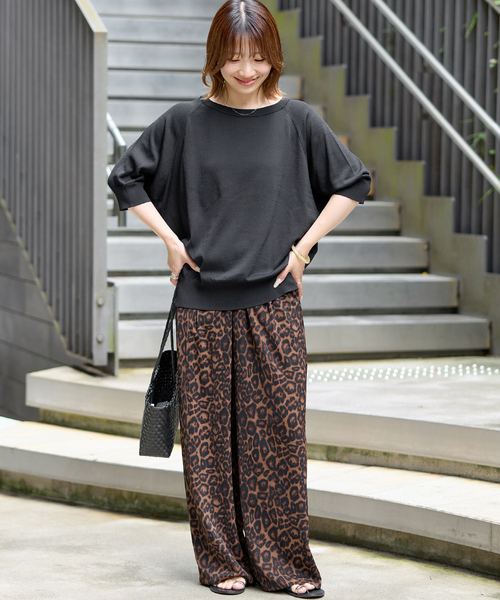 JOURNAL STANDARD relume(ジャーナルスタンダード レリューム)の「《追加3》接触冷感 / ウォッシャブルクールドルマンプルオーバー(ニット/セーター・レディース・ブラック/ブラウン/ネイビー/ライトグレー・FREE)」の5枚目の写真