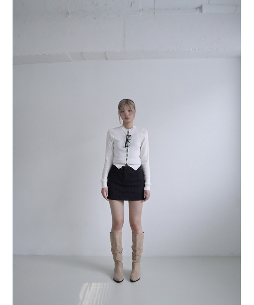 CladdA(クラタ)の「modern stripe skirt, CHARCOAL(スカート・レディース・チャコールグレー・FREE)」の4枚目の写真