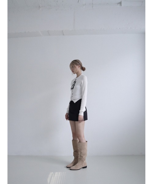 CladdA(クラタ)の「modern stripe skirt, CHARCOAL(スカート・レディース・チャコールグレー・FREE)」の5枚目の写真