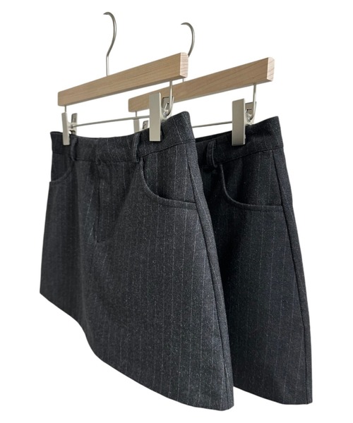CladdA(クラタ)の「modern stripe skirt, CHARCOAL(スカート・レディース・チャコールグレー・FREE)」の7枚目の写真