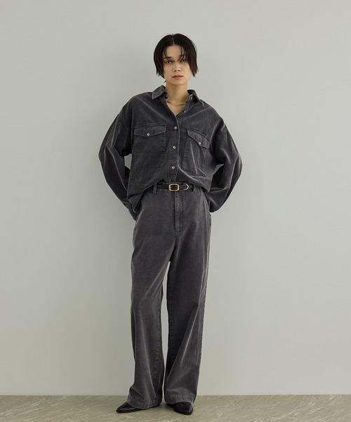 SALON adam et rope'(サロン アダム エ ロペ)の「フェードコーデュロイオーバーシャツ / セットアップ対応(シャツ/ブラウス・レディース・チャコールグレー/ベージュ/ピンク系その他2・FREE)」の9枚目の写真