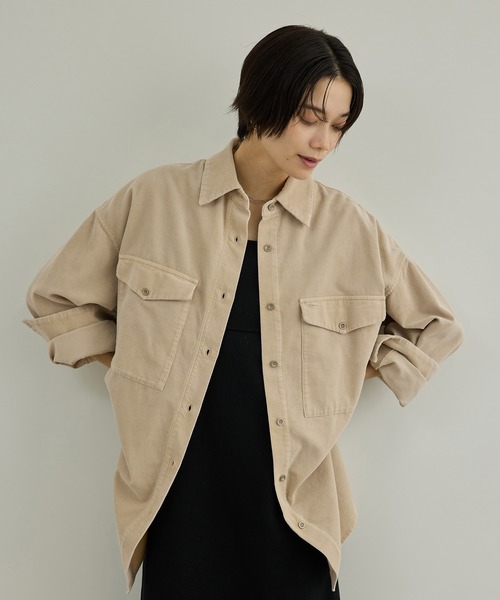 SALON adam et rope'(サロン アダム エ ロペ)の「フェードコーデュロイオーバーシャツ / セットアップ対応(シャツ/ブラウス・レディース・チャコールグレー/ベージュ/ピンク系その他2・FREE)」の13枚目の写真