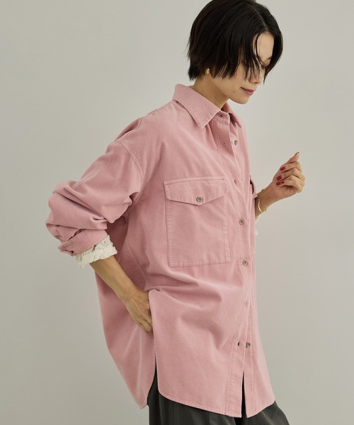 SALON adam et rope'(サロン アダム エ ロペ)の「フェードコーデュロイオーバーシャツ / セットアップ対応(シャツ/ブラウス・レディース・チャコールグレー/ベージュ/ピンク系その他2・FREE)」の17枚目の写真