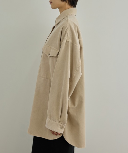 SALON adam et rope'(サロン アダム エ ロペ)の「フェードコーデュロイオーバーシャツ / セットアップ対応(シャツ/ブラウス・レディース・チャコールグレー/ベージュ/ピンク系その他2・FREE)」の20枚目の写真