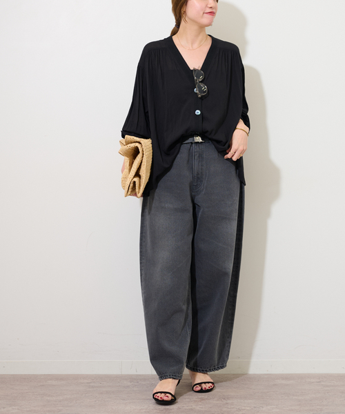 JOURNAL STANDARD relume(ジャーナルスタンダード レリューム)の「《追加6》T/R強撚ブラウス(シャツ/ブラウス・レディース・ブラック/ブラウン・FREE)」の3枚目の写真