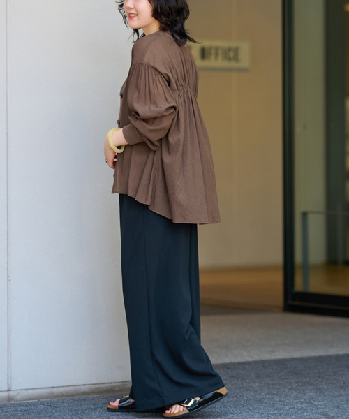 JOURNAL STANDARD relume(ジャーナルスタンダード レリューム)の「《追加6》T/R強撚ブラウス(シャツ/ブラウス・レディース・ブラック/ブラウン・FREE)」の21枚目の写真