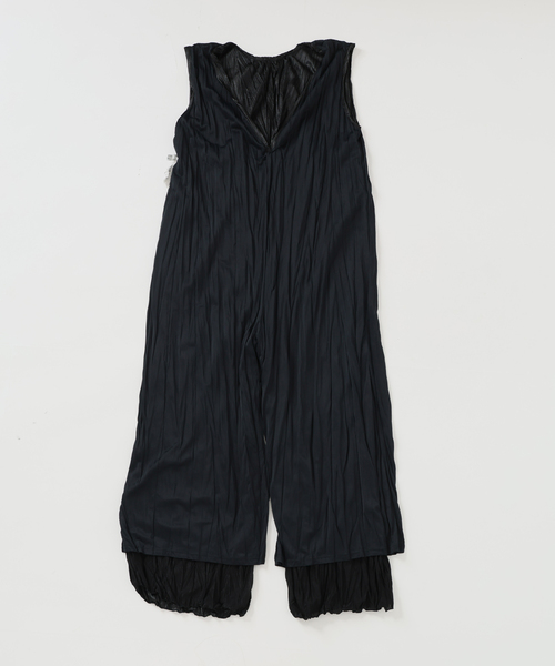 IENA(イエナ)の「5-knot/ファイブノット CRINKLE-FIN SALOPETTE サロペット 5KIE-CRCL-0001(サロペット/オーバーオール・レディース・ブラック/ブラウン・MEDIUM/SMALL)」の7枚目の写真