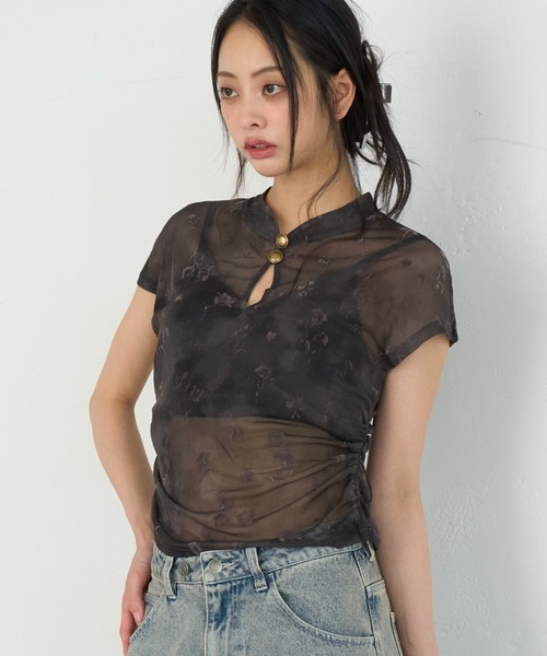 RAY CASSIN(レイカズン)の「チャイナシアーTシャツ(Tシャツ/カットソー・レディース・グレー系その他2/アイボリー/ブラウン系その他2/チャコールグレー/イエロー系その他2・FREE)」の14枚目の写真