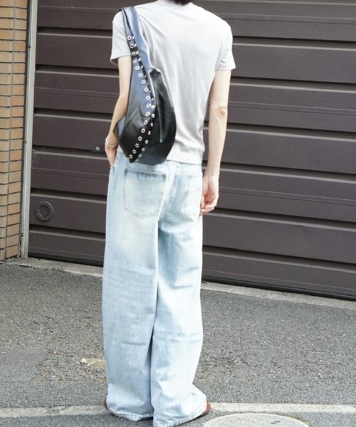 Chikashitsu +(チカシツプラス)の「【Chikashitsu +】barrel leg jeans / 【チカシツプラス】バレルレッグデニムパンツ(デニムパンツ・メンズ・ブルー・S)」の10枚目の写真