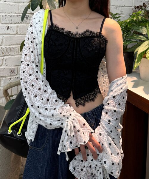CIAOPANIC(チャオパニック)の「(カップ付き)コルセットデザインレースキャミソール(タンクトップ・レディース・ホワイト/ブラック/ブラウン・ONE SIZE)」の12枚目の写真