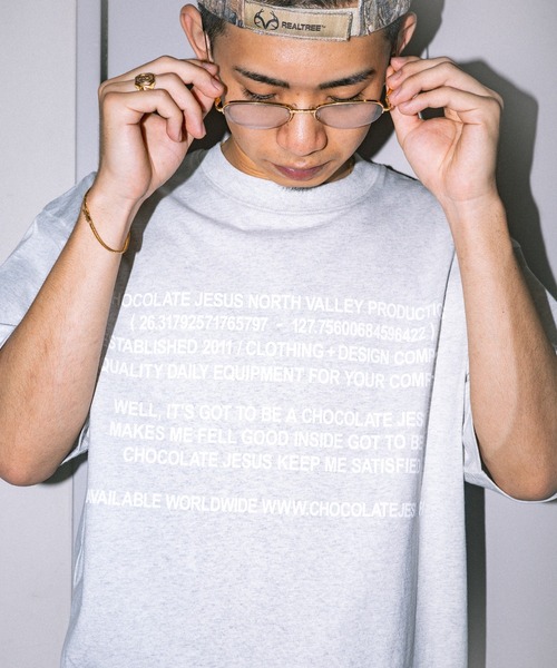 Chocolate Jesus (チョコレートジーザス )の「CHOCOLATE JESUS SS TEE(Tシャツ/カットソー・メンズ・ホワイト/アッシュ/ブラウン/イエロー・LARGE/SMALL/MEDIUM)」の10枚目の写真