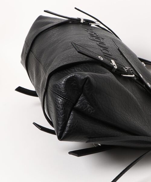 Desigual(デシグアル)の「Large Bag with Metal Strap/メタルストラップ ラージバッグ(トートバッグ・レディース・ブラック・FREE)」の5枚目の写真