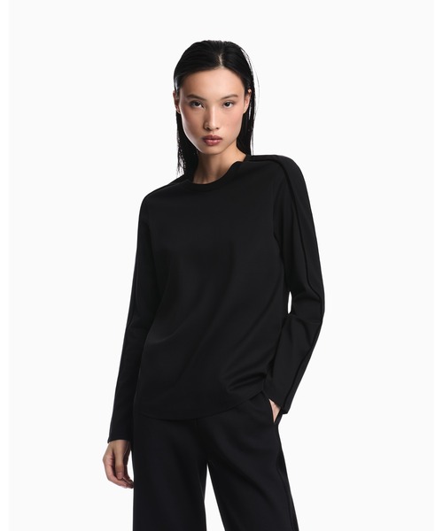 EMPORIO ARMANI(エンポリオアルマーニ)の「【エンポリオ アルマーニ】コットン 長袖Tシャツ Travel Essential(Tシャツ/カットソー・レディース・ブラック・LARGE/MEDIUM/SMALL/X-SMALL)」の1枚目の写真