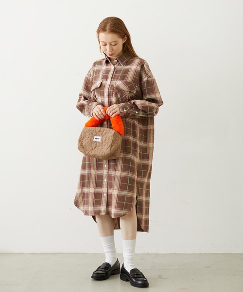 MILKFED.(ミルクフェド)の「LOGO PLAID SHIRT DRESS(ワンピース・レディース・ブルー/ブラウン/ブラック・M/S)」の16枚目の写真
