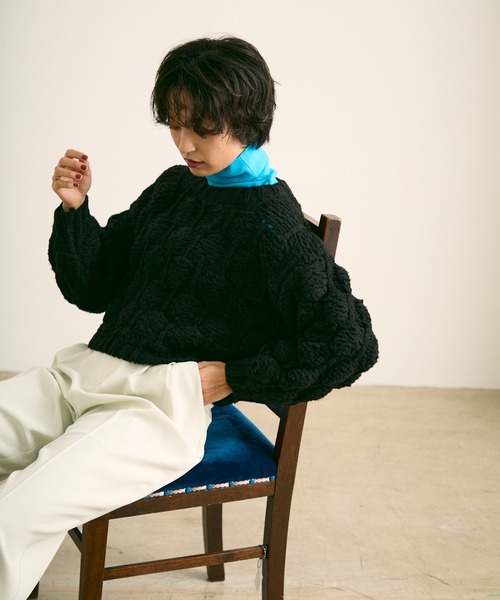 uchi.(ウチ)の「ケーブル編みニットプルオーバー(Tシャツ/カットソー・レディース・ブラック/グレー・FREE)」の17枚目の写真