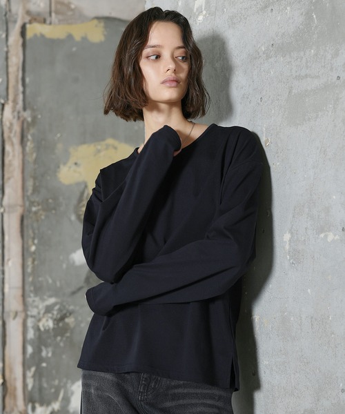 ROCHEM（ローシェン）の「サイドスリットベーシックUネックロンT（Tシャツ/カットソー・メンズ・ベージュ/ブラック/ホワイト・XS/S/M/L）」の17枚目の写真