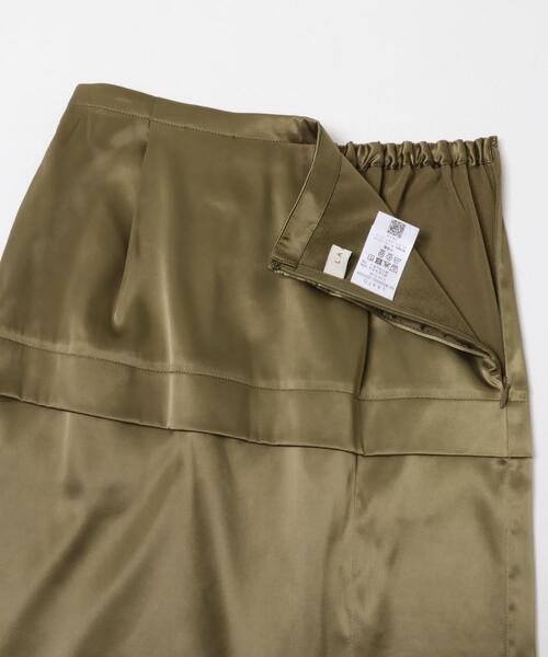 LAATO(ラート)の「glossy midi skirt(スカート・レディース・ライトカーキ/アイボリー・FREE)」の7枚目の写真
