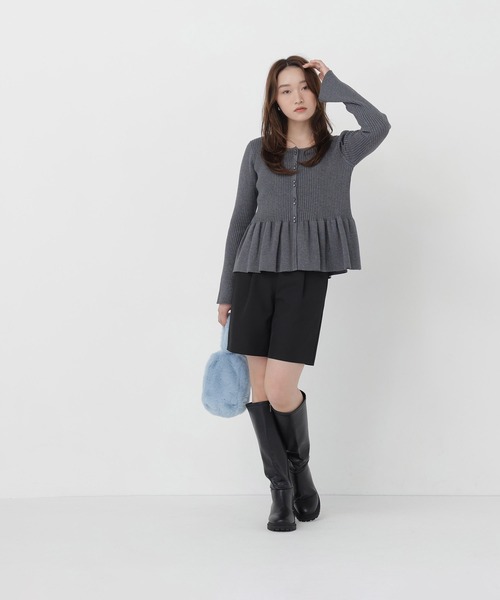 NATURAL BEAUTY BASIC(ナチュラルビューティーベーシック)の「ペプラムカーディガン(カーディガン/ボレロ・レディース・ネイビー/チャコールグレー/ピンク・FREE)」の10枚目の写真
