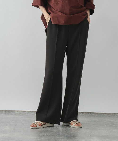 GLOBAL WORK（グローバルワーク）の「ダンボールフレアパンツ/1049213（その他パンツ・レディース・ブラウン系その他3/チャコールグレー/グレイッシュベージュ/ブラック・SMALL/MEDIUM/LARGE）」の2枚目の写真