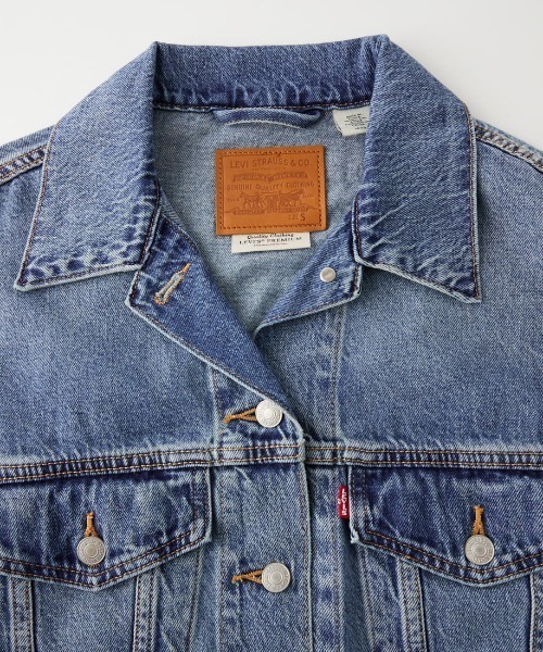 Levi's（リーバイス）の「[LEVI’S/リーバイス] 90S TRUCKER デニムジャケット（デニムジャケット・レディース・ライトインディゴブルー・S）」の6枚目の写真