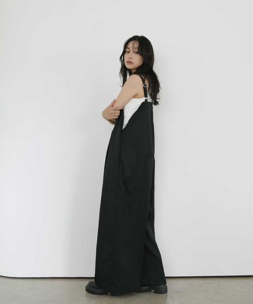  hellam（へラム）の「TRツイルアシメデザインサロペット（サロペット/オーバーオール・レディース・ブラック系/チャコール/グレイッシュベージュ/ブラック・FREE）」の6枚目の写真