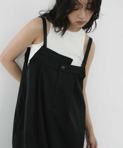  hellam（へラム）の「TRツイルアシメデザインサロペット（サロペット/オーバーオール・レディース・ブラック系/チャコール/グレイッシュベージュ/ブラック・FREE）」の10枚目の写真