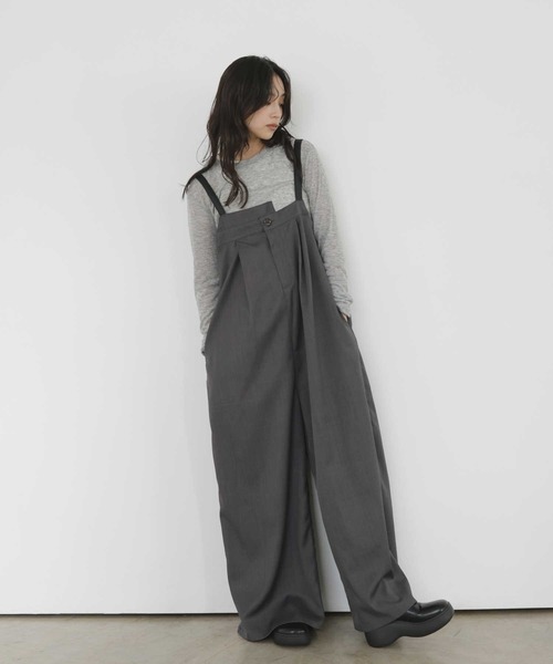  hellam（へラム）の「TRツイルアシメデザインサロペット（サロペット/オーバーオール・レディース・ブラック系/チャコール/グレイッシュベージュ/ブラック・FREE）」の14枚目の写真