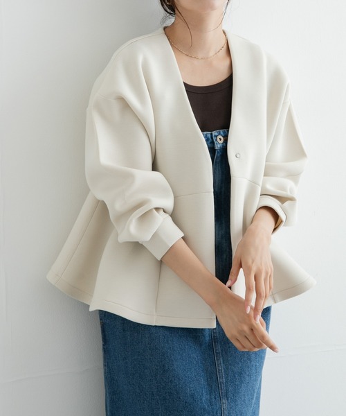 URBAN RESEARCH Sonny Label(アーバンリサーチサニーレーベル)の「『WEB限定』ダンボールペプラムブルゾン(ブルゾン・レディース・グレー/オフホワイト/ブラック・FREE)」の1枚目の写真