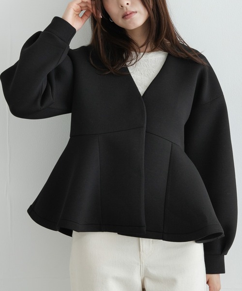 URBAN RESEARCH Sonny Label(アーバンリサーチサニーレーベル)の「『WEB限定』ダンボールペプラムブルゾン(ブルゾン・レディース・グレー/オフホワイト/ブラック・FREE)」の2枚目の写真