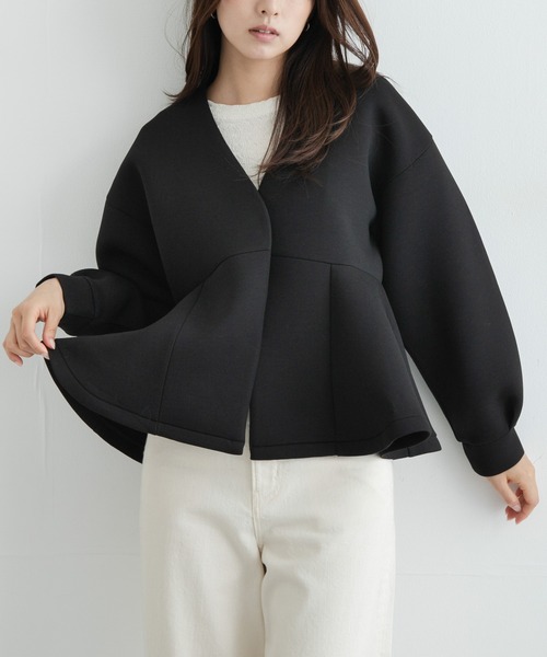 URBAN RESEARCH Sonny Label(アーバンリサーチサニーレーベル)の「『WEB限定』ダンボールペプラムブルゾン(ブルゾン・レディース・グレー/オフホワイト/ブラック・FREE)」の11枚目の写真