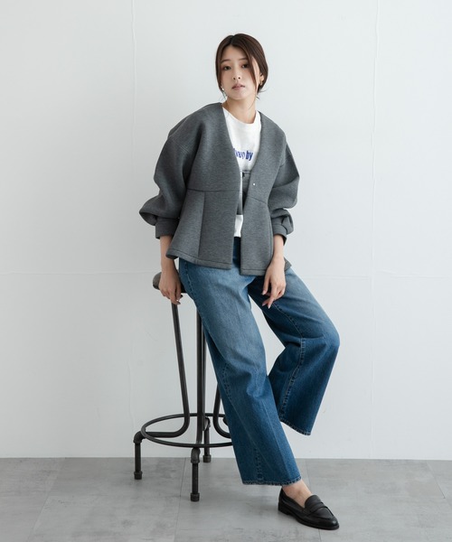 URBAN RESEARCH Sonny Label(アーバンリサーチサニーレーベル)の「『WEB限定』ダンボールペプラムブルゾン(ブルゾン・レディース・グレー/オフホワイト/ブラック・FREE)」の19枚目の写真