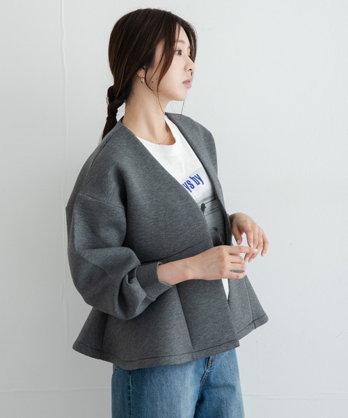 URBAN RESEARCH Sonny Label(アーバンリサーチサニーレーベル)の「『WEB限定』ダンボールペプラムブルゾン(ブルゾン・レディース・グレー/オフホワイト/ブラック・FREE)」の21枚目の写真