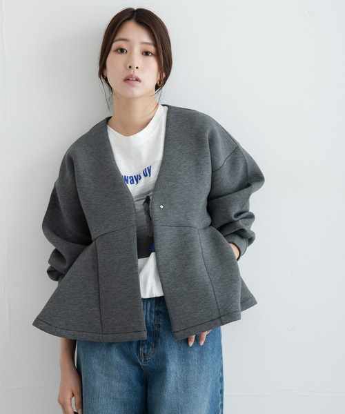 URBAN RESEARCH Sonny Label(アーバンリサーチサニーレーベル)の「『WEB限定』ダンボールペプラムブルゾン(ブルゾン・レディース・グレー/オフホワイト/ブラック・FREE)」の22枚目の写真