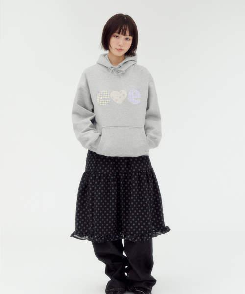 ambler(エムブラー)の「Check Flower アップリケグラフィックフードTシャツ AHP1306(メランジ)(パーカー・レディース・その他・S/M/L)」の2枚目の写真