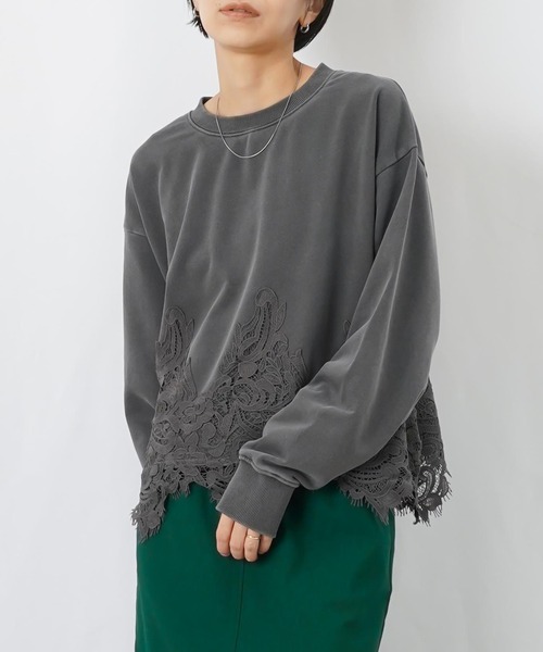 LUCA/LADY LUCK LUCA(ルカ/レディラックルカ)の「LC/LLL 裏毛レースドッキングピグメントプルオーバー(Tシャツ/カットソー・レディース・ピンク/チャコールグレー/オフホワイト・FREE)」の17枚目の写真