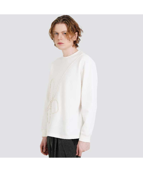 CUSTOMUS(カスタムアース)の「ハンドトリミング刺繍 メンズ ラウンド 長袖Tシャツ CXS25FKRT904 アイビー(Tシャツ/カットソー・メンズ・アイボリー・X-LARGE/LARGE/MEDIUM)」の3枚目の写真