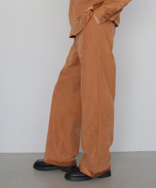 CLEIO(クレイオ)の「【CLEIO】スウェードライクストレートパンツ SUEDE LIKE STRAIGHT PANTS(その他パンツ・レディース・ライトベージュ/テラコッタ/アッシュブラウン・38/36)」の19枚目の写真