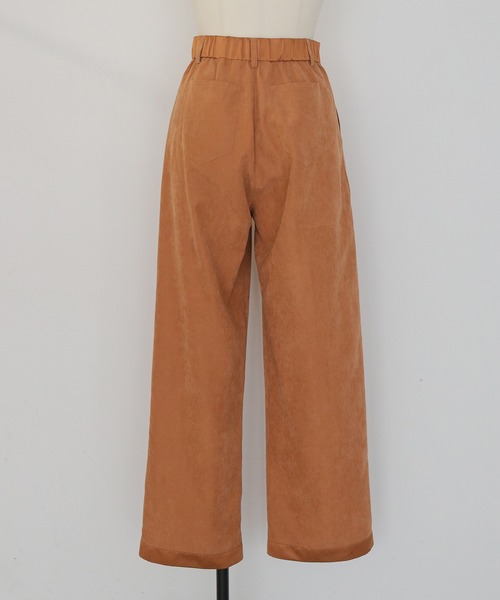 CLEIO(クレイオ)の「【CLEIO】スウェードライクストレートパンツ SUEDE LIKE STRAIGHT PANTS(その他パンツ・レディース・ライトベージュ/テラコッタ/アッシュブラウン・38/36)」の15枚目の写真