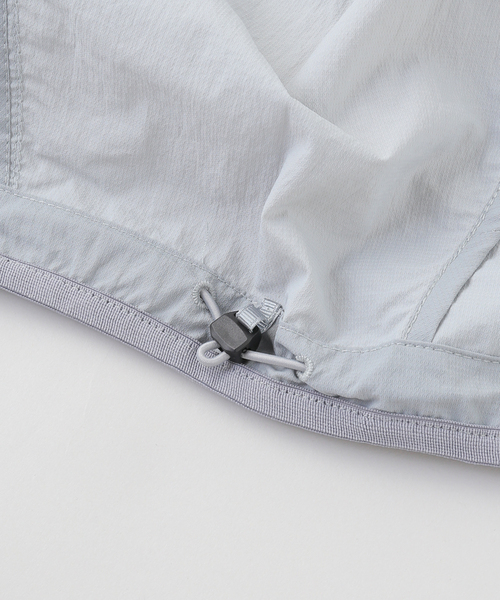 SAN SAN GEAR(サンサンギア)の「SAN SAN GEAR / サンサンギア LIGHT PACKABLE JACKET(その他アウター・メンズ・ブラック/ブルー系その他・2/1)」の10枚目の写真