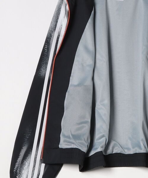 adidas(アディダス)の「ADILENIUM 6 トラックトップ / ジャージ / トラックジャケット / アディダスオリジナルス adidas Originals(ジャージ・メンズ・ブラック・3XL/XX-LARGE/X-SMALL/X-LARGE/SMALL/MEDIUM/LARGE)」の7枚目の写真
