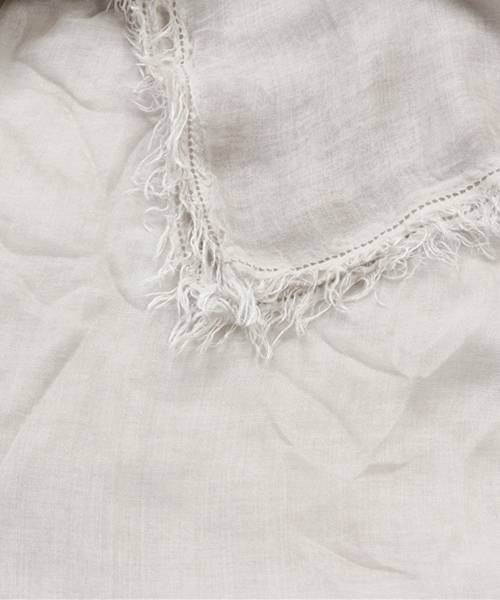 Faliero Sarti（ファリエロサルティ）の「【Faliero Sarti/ファリエロ サルティ】 ストール [GIURELLO]（ストール/ショール・レディース・ミント/アイボリー/ピンクベージュ・FREE）」の4枚目の写真