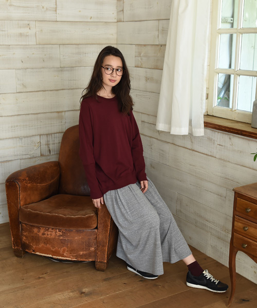 folklore（フォルクローレ）の「裏毛ドルマンプルオーバー/トップス（スウェット・レディース・グレー/ホワイト系その他/ボルドー/グリーン系その他/ネイビー/ブルー系その他・MEDIUM）」の12枚目の写真