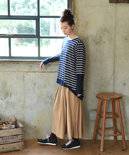 folklore（フォルクローレ）の「裏毛ドルマンプルオーバー/トップス（スウェット・レディース・グレー/ホワイト系その他/ボルドー/グリーン系その他/ネイビー/ブルー系その他・MEDIUM）」の13枚目の写真